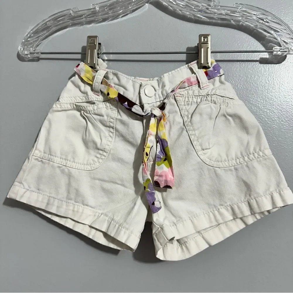 Gymboree girls white shorts with a colorful belt tie. Size 7.